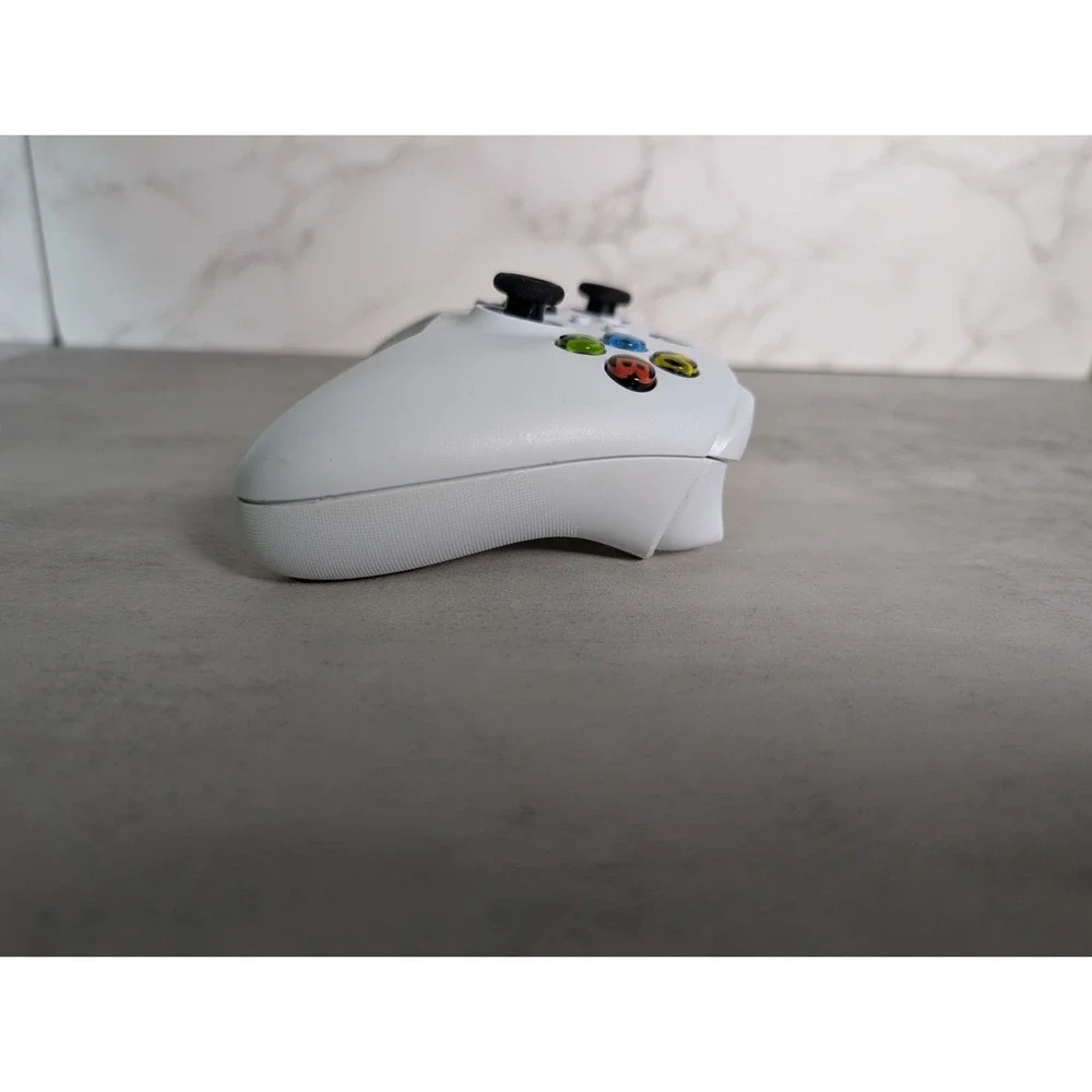 Microsoft Wireless Controller for Xbox Series X/S Model (1914)- Robot White